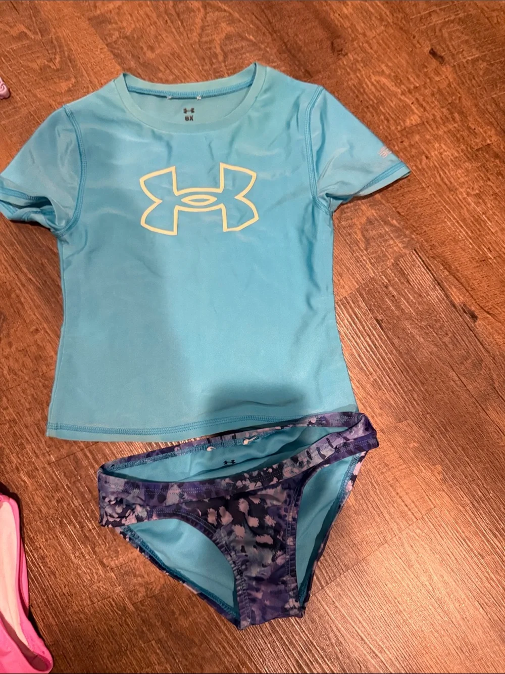 Under Armour Bright Blue Girls' Short-Sleeve Rash Guard Swim Top